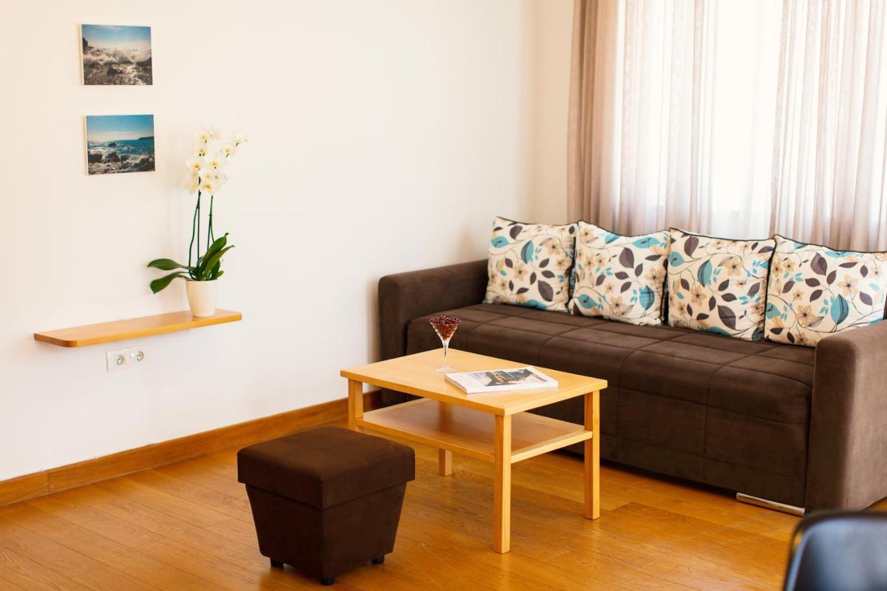 Montesun Apartments Budva Extérieur photo